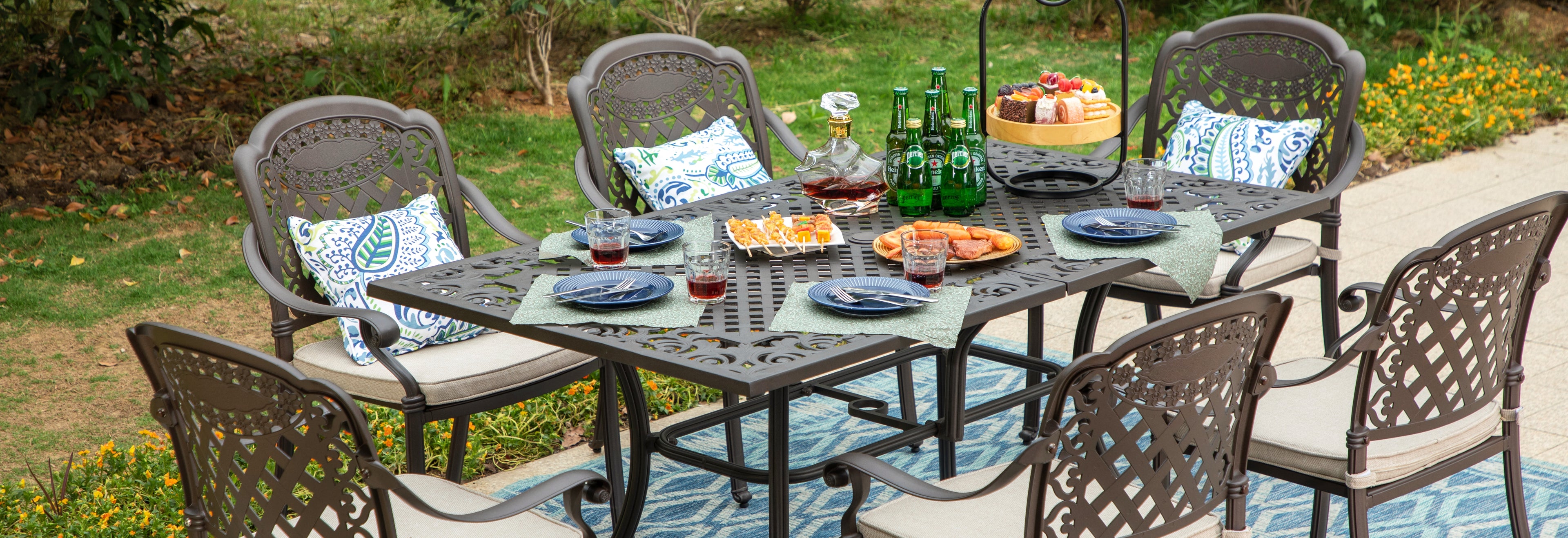 Cast Aluminum Furniture