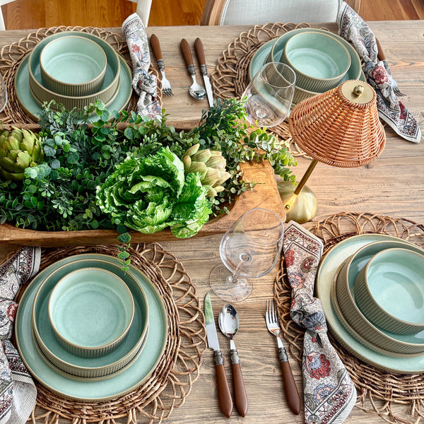 Vertical Ribbed Stoneware Dinnerware Set with Reactive Glaze Finish