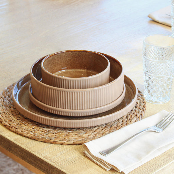 Vertical Ribbed Stoneware Dinnerware Set with Reactive Glaze Finish