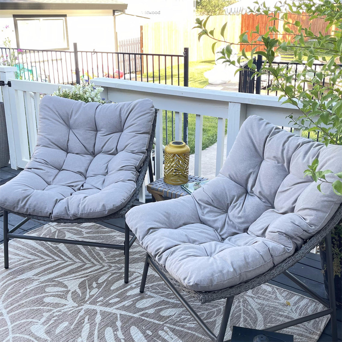 Papasan lawn chair discount