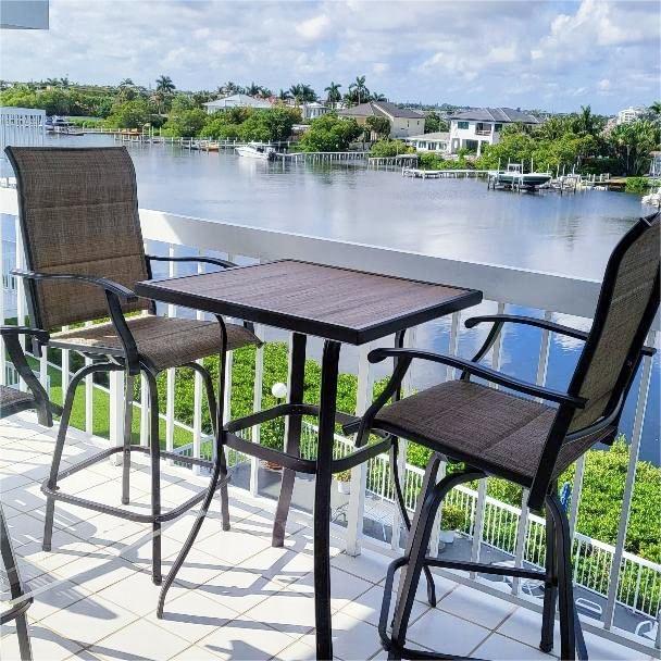 3/5-Piece Patio Bistro Set of Textilene Swivel Bar Stools PHI VILLA